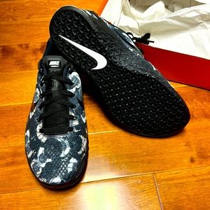 Nike Metcon 4 brand new women’s 9.5